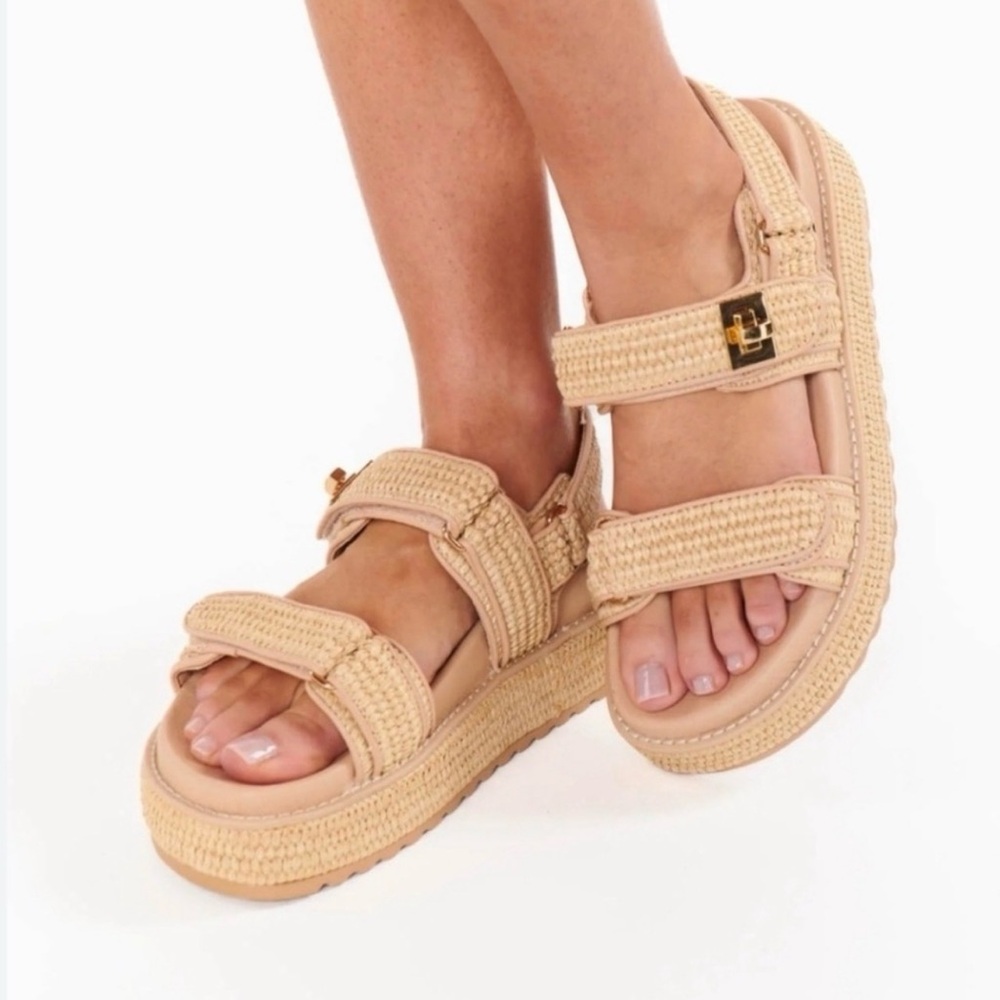 Steve Madden Bigmona Raffia Platform Sandal - Picture 12 of 12